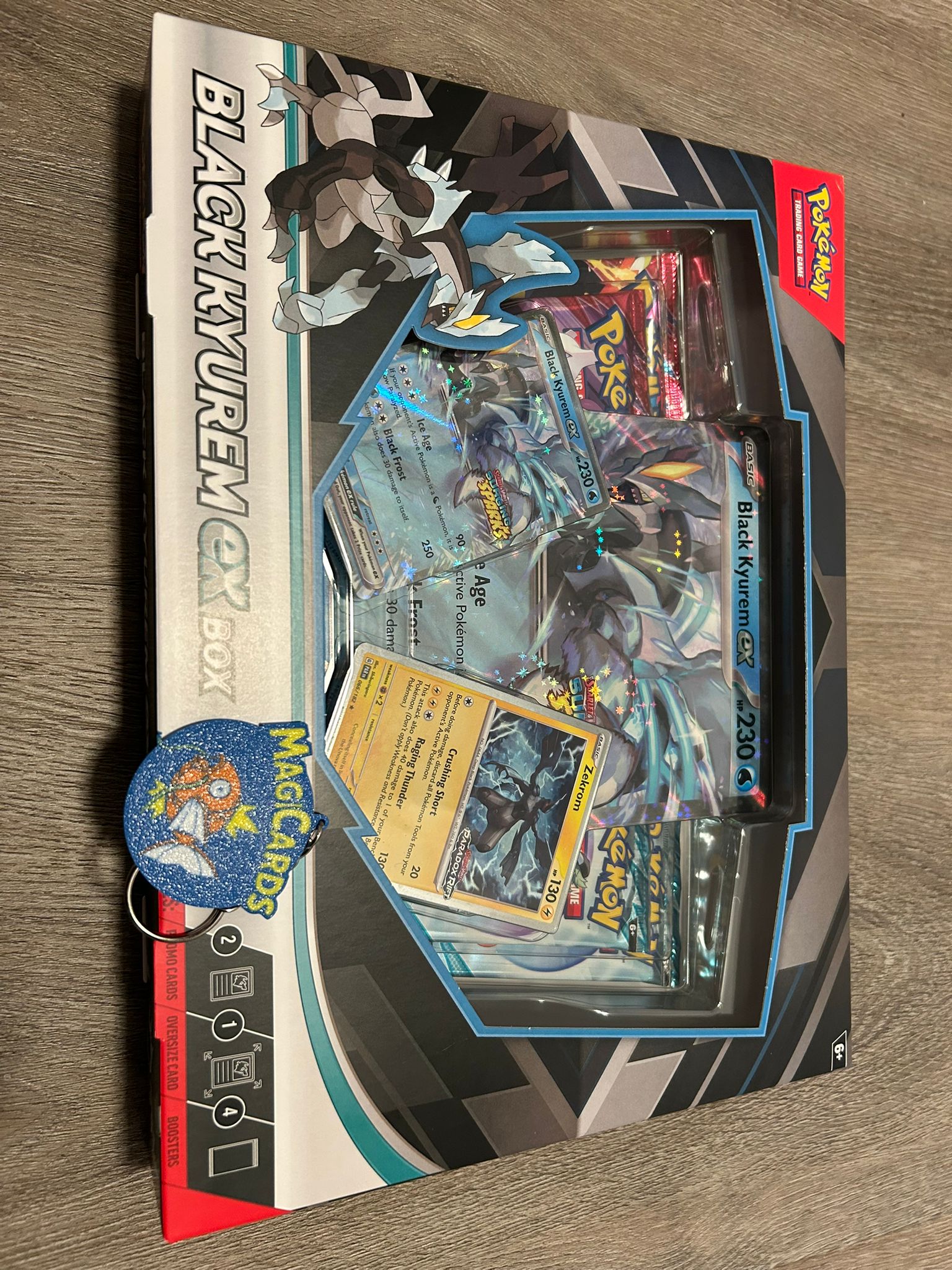 Black Kyurem Ex Box