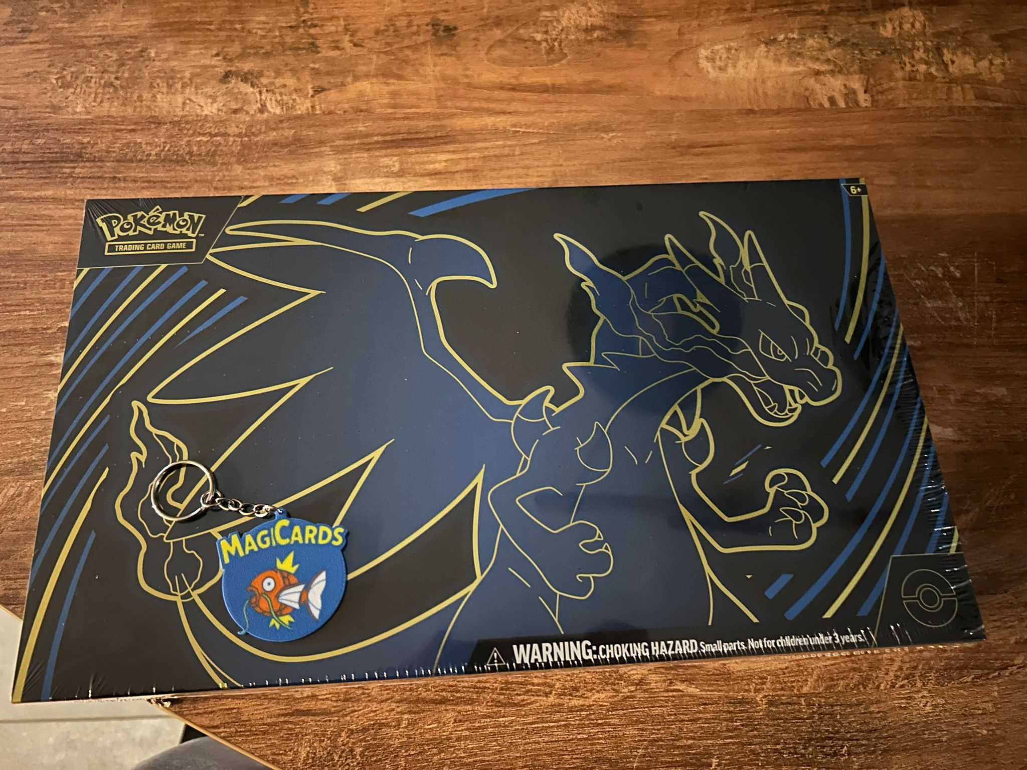 UPC Charizard Magicards